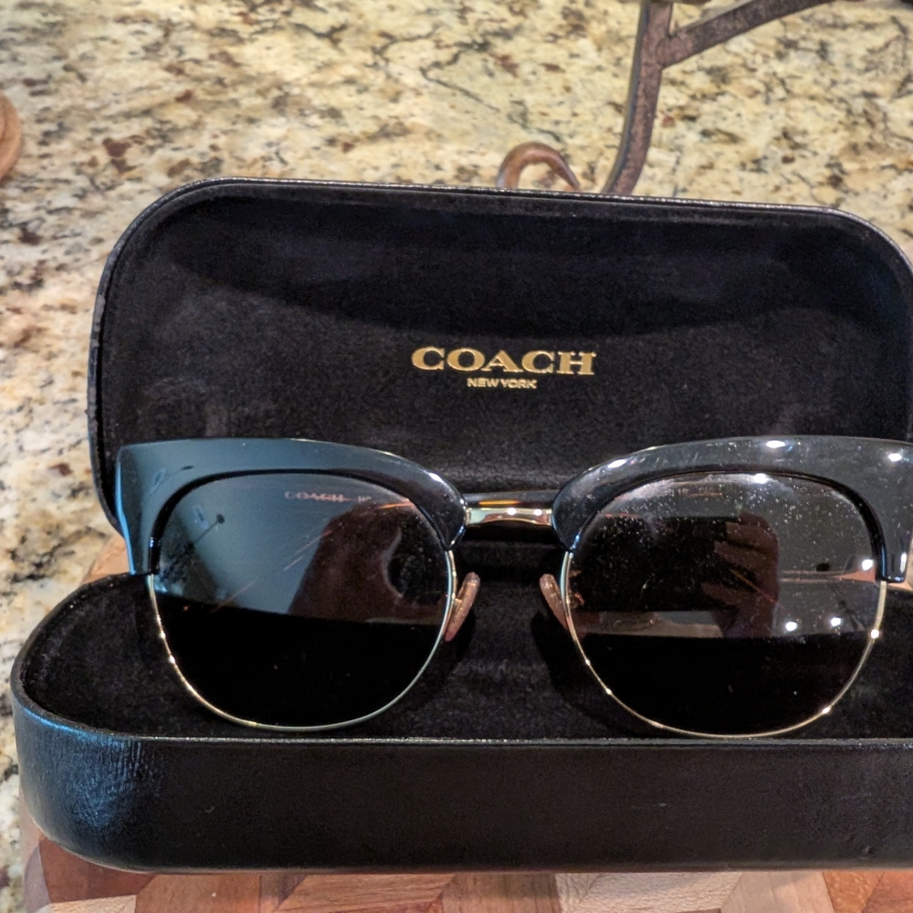 Coach Black and Tortoise Sunglasses with Case